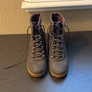 Kork-Ease Charcoal Lace-Up Ankle Boots Size 6.5